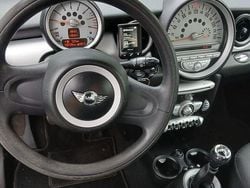 Culoarerosu Utilizat 2007 Mini Cooper Hatchback | 3.300 EUR (Preț OK)