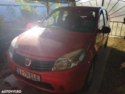 Culoarerosu Utilizat 2011 Dacia Sandero Hatchback | 2.800 EUR (Preț OK)