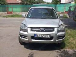 Argintiu Utilizat 2008 Kia Sportage 2 SUV | 1.900 EUR