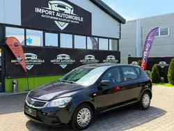 Utilizat 2012 Kia Ceed Hatchback | 3.999 EUR (Super Preț)