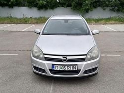 Culoaregri Utilizat 2005 Opel Astra Classic Break | 2.100 EUR (Scump)