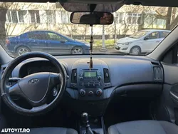 Negru Utilizat 2008 Hyundai i30 Comfort Hatchback | 2.199 EUR (Preț bun)