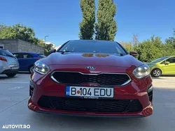 Culoarerosu Utilizat 2019 Kia Ceed Hatchback | 15.000 EUR (Preț OK)