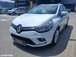 Alb Utilizat 2020 Renault Clio GrandTour Zen Break | 10.490 EUR (Puțin scump)