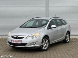 Culoareargint Utilizat 2011 Opel Astra Exklusiv Break | 2.950 EUR (Preț OK)