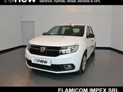 Alb Utilizat 2018 Dacia Sandero Hatchback | 6.990 EUR (Preț OK)