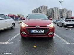 Culoarerosu Utilizat 2017 Hyundai i20 | 8.100 EUR (Puțin scump)