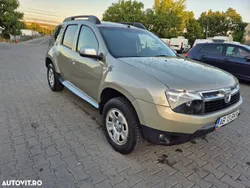 Argint Utilizat 2011 Dacia Duster Lauréate SUV | 6.000 EUR (Preț bun)