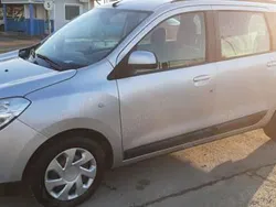 Gri Utilizat 2012 Dacia Lodgy Monovolum | 4.850 EUR (Preț bun)
