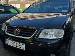Culoarenegru Utilizat 2005 VW Touran Trendline Monovolum | 2.000 EUR (Preț bun)
