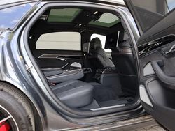 Utilizat 2023 Audi A8L S-Line Berlinǎ | 83.979 EUR