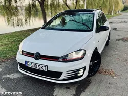 Alb Utilizat 2013 VW Golf VII GTI Hatchback | 17.950 EUR (Scump)