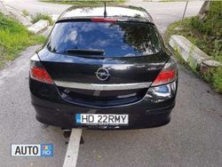 Negru Utilizat 2005 Opel Astra Coupe | 3.300 EUR (Scump)