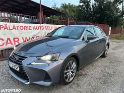 Culoaregri Utilizat 2017 Lexus IS300h Sport Line Berlinǎ | 17.900 EUR
