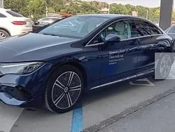 Vopsea metalizata albastru sodalite Utilizat 2025 Mercedes EQE350 | 58.020 EUR