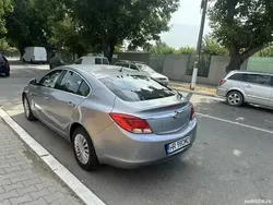 Utilizat 2011 Opel Insignia Berlinǎ | 2.550 EUR (Super Preț)