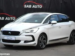 Alb Utilizat 2015 Citroën DS5 Sport Chic Hatchback | 10.799 EUR