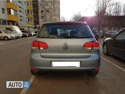 Albastru metalizat Utilizat 2010 VW Golf VI Hatchback | 7.800 EUR (Scump)