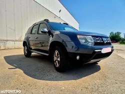 Gri Utilizat 2015 Dacia Duster Lauréate SUV | 6.990 EUR (Super Preț)