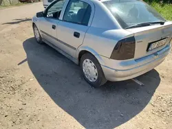 Utilizat 2000 Opel Astra Hatchback | 2.500 EUR (Scump)