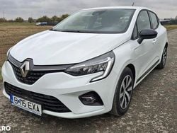 Culoarealb Utilizat 2022 Renault Clio V Hatchback | 14.700 EUR (Preț OK)