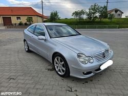 Gri Utilizat 2006 Mercedes C200 Coupe | 2.800 EUR (Preț bun)