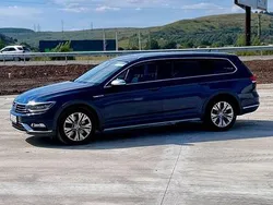 Culoarealbastru Utilizat 2017 VW Passat Alltrack Break | 11.999 EUR (Super Preț)
