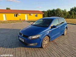 Culoarealbastru Utilizat 2009 VW Polo Hatchback | 3.150 EUR (Puțin scump)