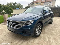 Albastru Utilizat 2019 VW Touareg SUV | 27.500 EUR (Super Preț)