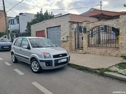 Utilizat 2009 Ford Fusion Berlinǎ | 3.950 EUR (Preț OK)