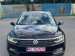 Culoarenegru Utilizat 2015 VW Passat Highline Break | 11.480 EUR (Preț OK)