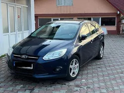 Culoarealbastru Utilizat 2013 Ford Focus Trend Monovolum | 4.199 EUR (Preț OK)