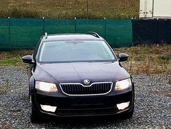 Culoarenegru Utilizat 2014 Skoda Octavia Family Break | 5.500 EUR (Preț OK)