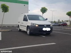 Alb Utilizat 2012 VW Caddy Maxi Monovolum | 4.999 EUR (Super Preț)