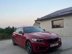 Culoarerosu Utilizat 2015 BMW 220 Sport Line Coupe | 12.500 EUR (Super Preț)