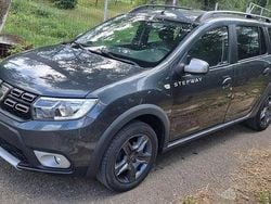 Culoaregri Utilizat 2017 Dacia Logan Stepway Berlinǎ | 8.550 EUR (Preț OK)