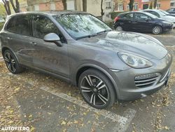 Culoaregri Utilizat 2012 Porsche Cayenne SUV | 16.900 EUR (Preț bun)