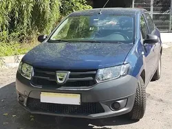 Utilizat 2015 Dacia Logan Acces Berlinǎ | 3.300 EUR (Super Preț)