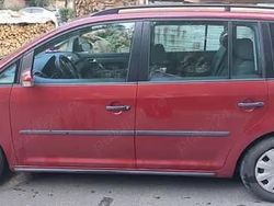 Utilizat 2007 VW Touran Monovolum | 2.800 EUR
