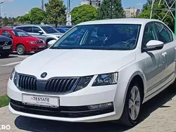 Alb Utilizat 2019 Skoda Octavia Ambition Berlinǎ | 12.250 EUR (Preț OK)