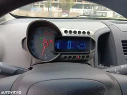 Gri Utilizat 2012 Chevrolet Aveo LT Berlinǎ | 3.700 EUR