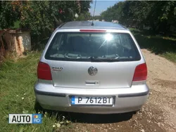 Gri Utilizat 2001 VW Polo Coupe | 850 EUR