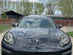 Utilizat 2014 Porsche Panamera Berlinǎ | 31.000 EUR (Preț bun)