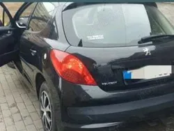Utilizat 2009 Peugeot 207 Hatchback | 1.550 EUR (Super Preț)