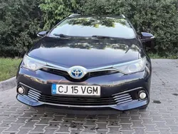 Gri Utilizat 2015 Toyota Auris Hybrid Executive Berlinǎ | 10.490 EUR (Puțin scump)
