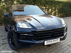Culoarenegru Utilizat 2024 Porsche Cayenne Black Edition SUV | 88.330 EUR