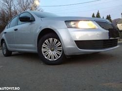 Gri Utilizat 2016 Skoda Octavia Active Berlinǎ | 5.990 EUR (Super Preț)