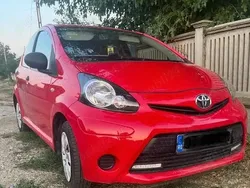 Utilizat 2012 Toyota Aygo Hatchback | 3.600 EUR