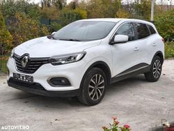 Culoarealb Utilizat 2022 Renault Kadjar LIMITED SUV | 15.300 EUR (Preț bun)