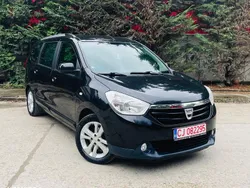 Culoarenegru Utilizat 2015 Dacia Lodgy Stepway Monovolum | 6.690 EUR (Preț OK)